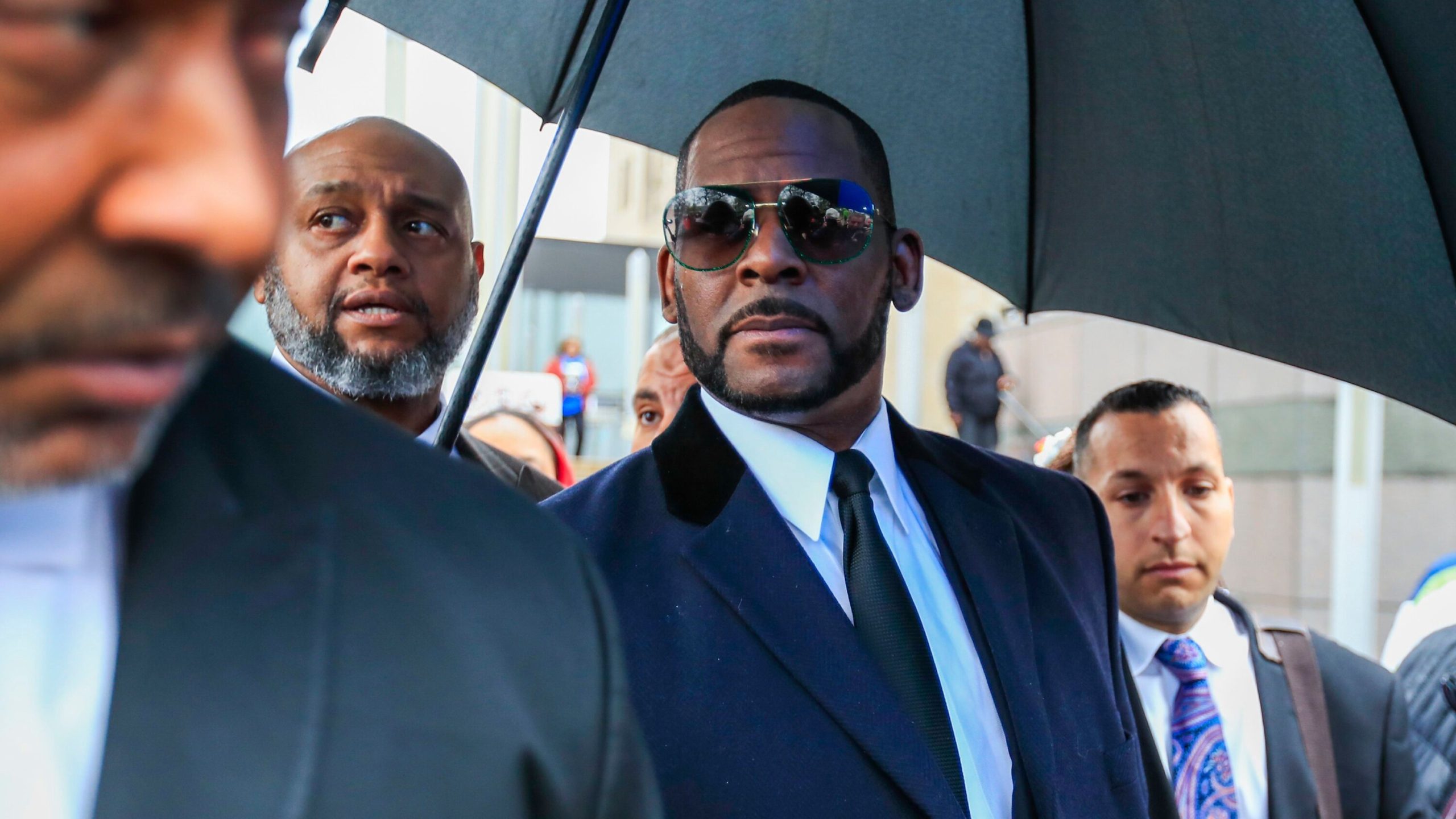 Controversial Music Singer R. Kelly Increasingly Popular