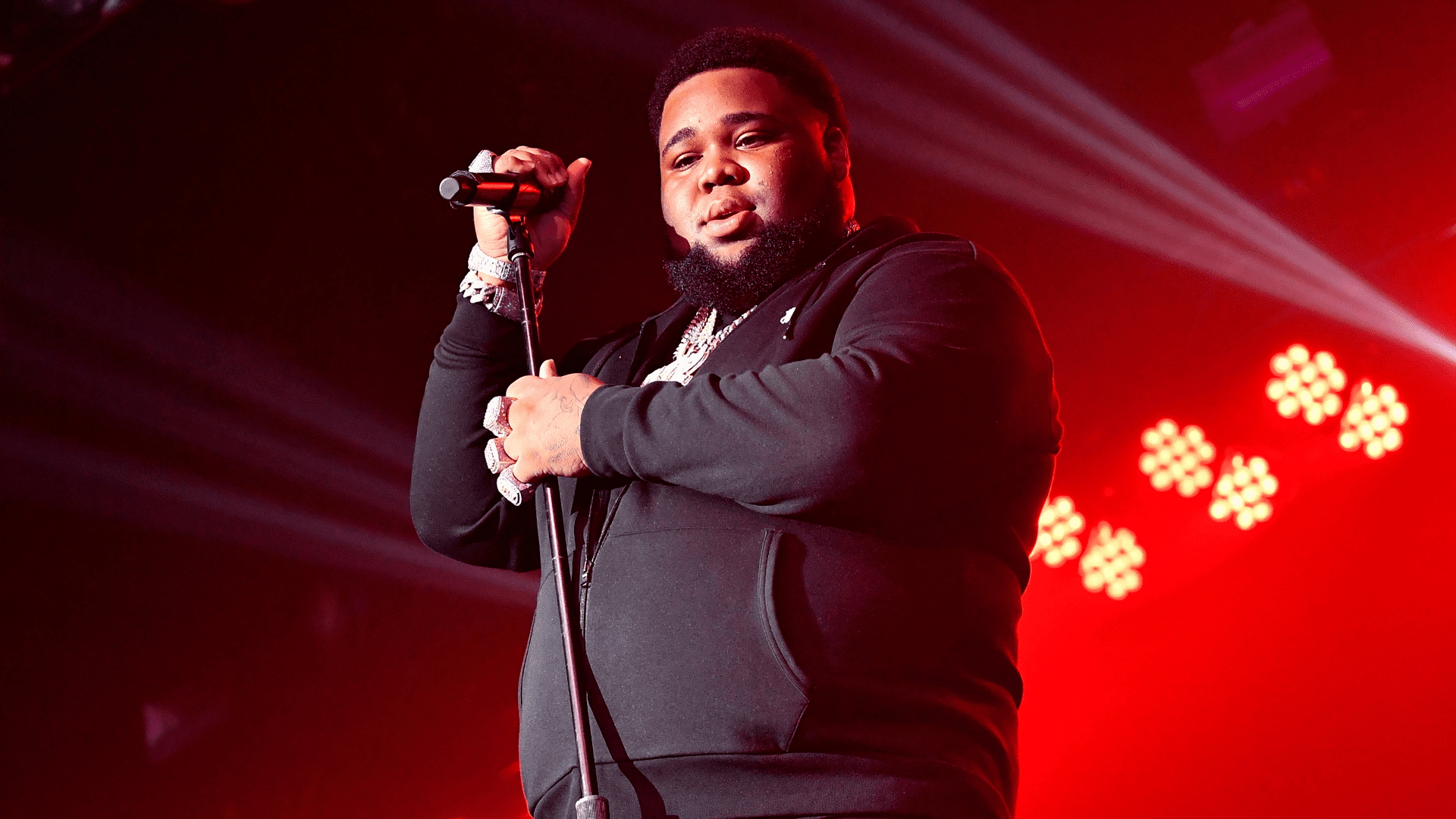 Rod Wave Releases Suicide Song “Nirvana”, Fans Fear He Will Take His Own Life