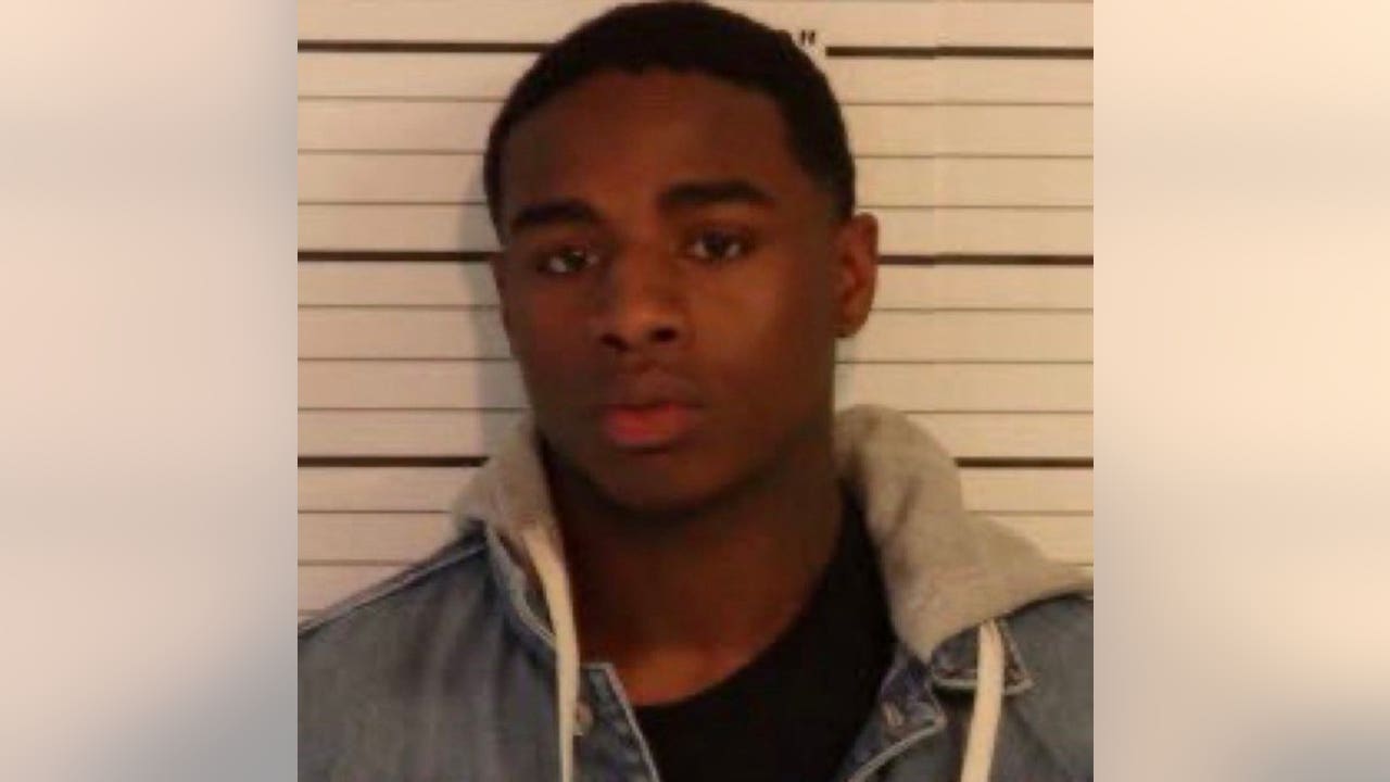 Young Dolph Murder Suspect Identified By US Marshals As Justin Johnson