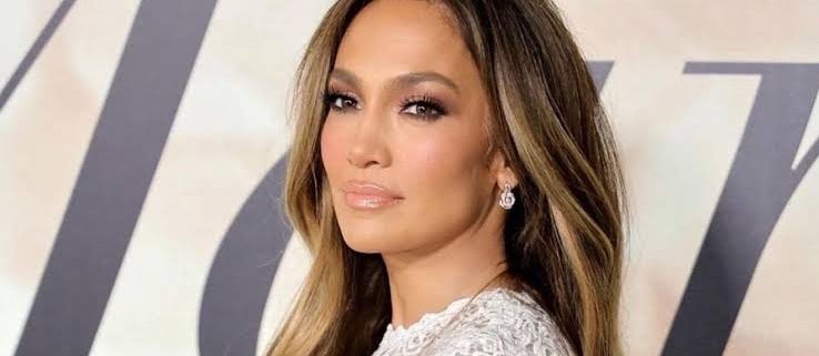 Watch: Jennifer Lopez's $5 million Rare Diamond Engagement Ring