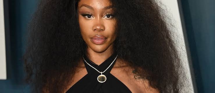 Sza To Stay Off The Internet For Mental Health Awareness Month