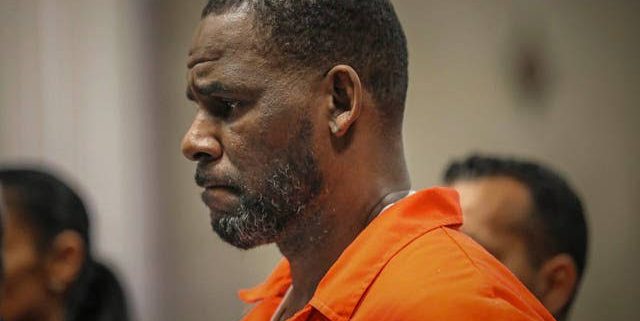 R. Kelly Faces A Sentence Of 25+ Years According To Prosecutors: "He Lured Young Girls And Boys."