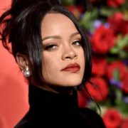 Rihanna Registers "Fenty Hair" As A Trademark