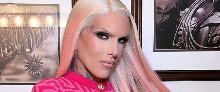 Jeffery Star Has Come Under Cristism for Expressing an Opinion on Pronouns 