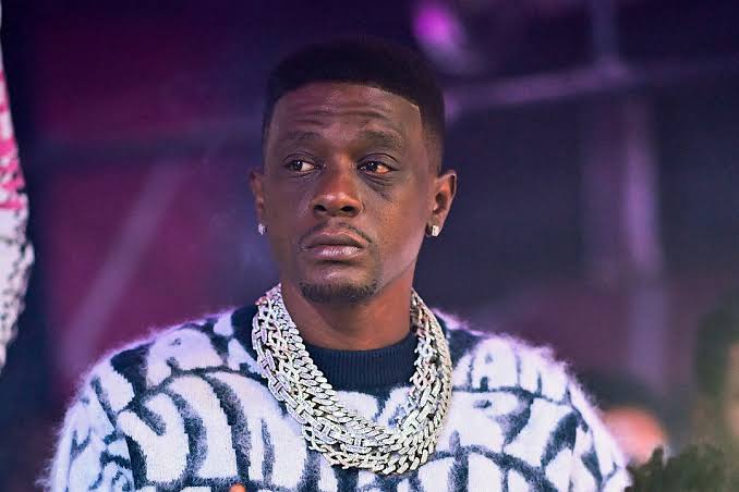 Woman Finds Condom Wrapper in Her Man’s Room But He Says it’s a Mere Packaging from Boosie Noodles