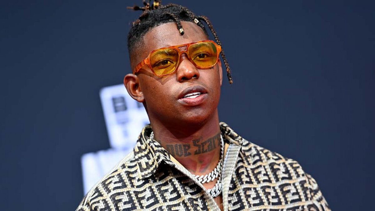 Boosie Badazz Exposes Yung Bleu in Ongoing Feud for Alleged $30K Theft