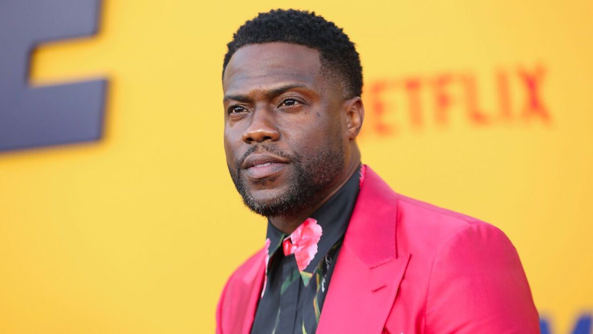 Kevin Hart’s Wheelchair Misadventure: Hilarious Race Against Former NFL Player Leaves Him Sidelined