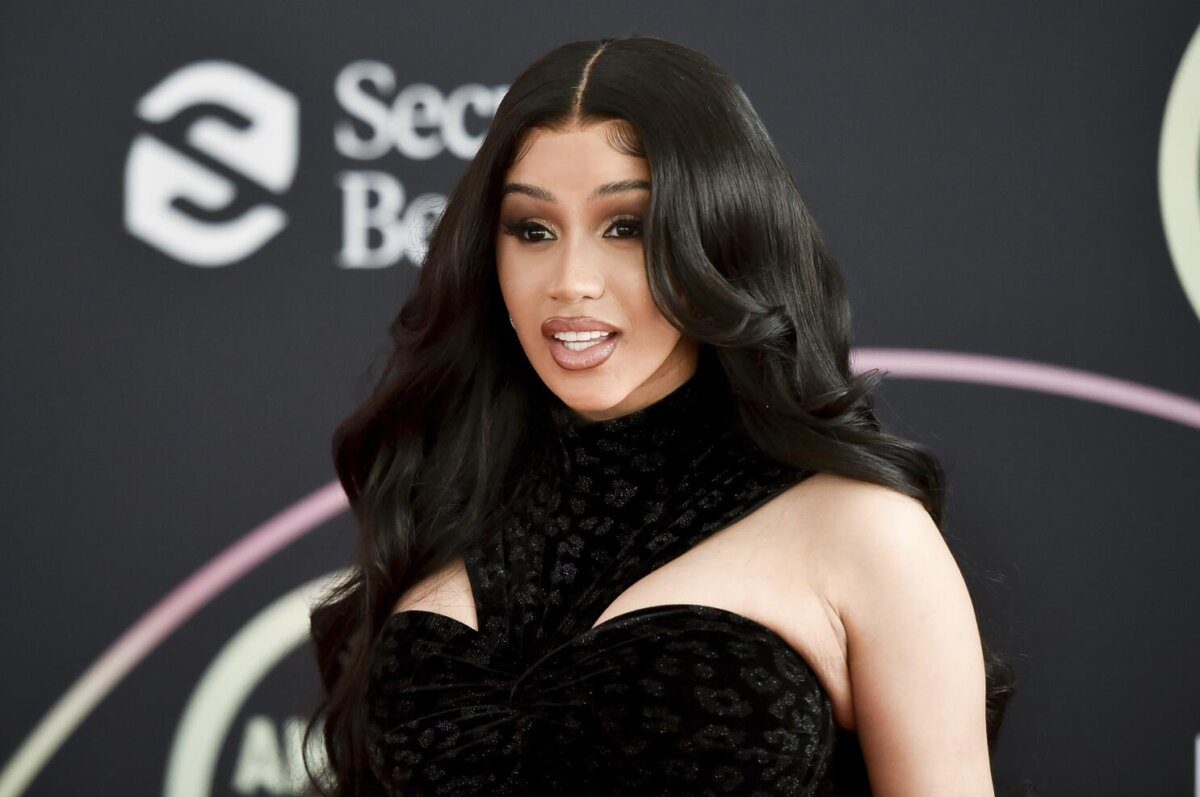 Cardi B Debunks Alien Existence: “They Would’ve Invaded Us Already!”
