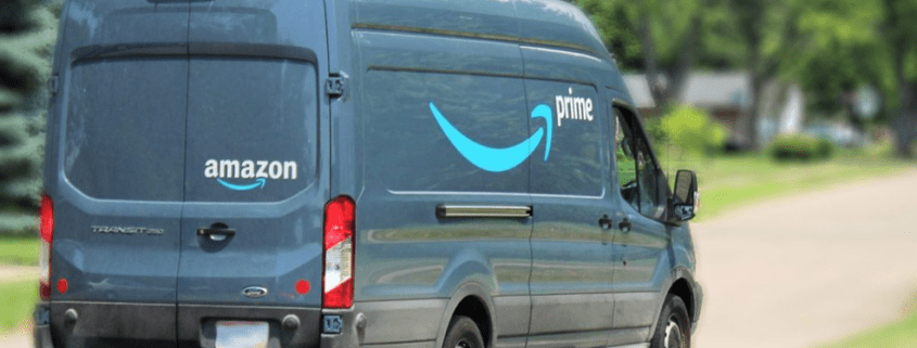 Delivery Drama: Amazon Driver Faces Package Heist While Making Deliveries!