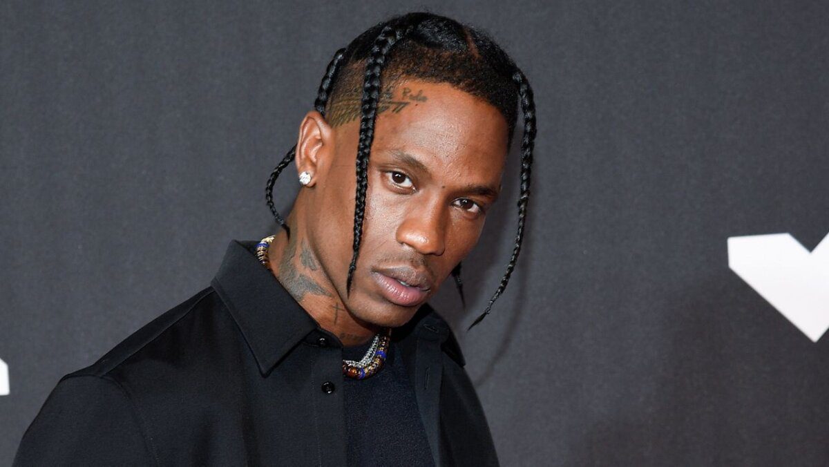 Travis Scott Reflects on Astroworld Festival Tragedy : “It Was Devastating”
