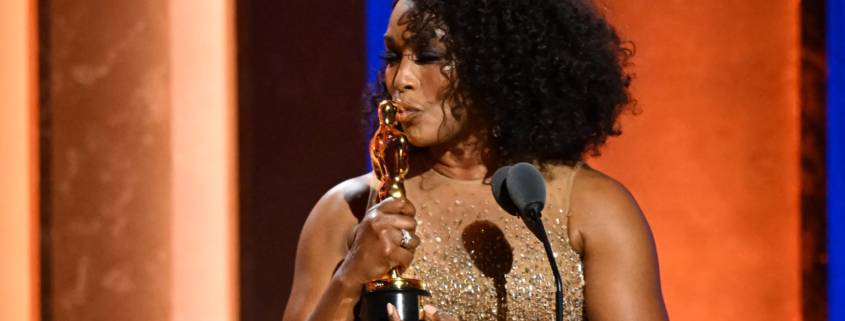 Angela Bassett Triumphs at the Oscars - A Historic Win and a Surprise Kiss with Regina King!