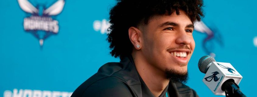 LaMelo Ball Surprises Drake's Son with Autographed Jersey