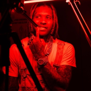 Shark On Land Speaks on Rumors That Lil Durk Set Up King Von — “If That Ever Came Out as Fact, It’s Over” photo shark