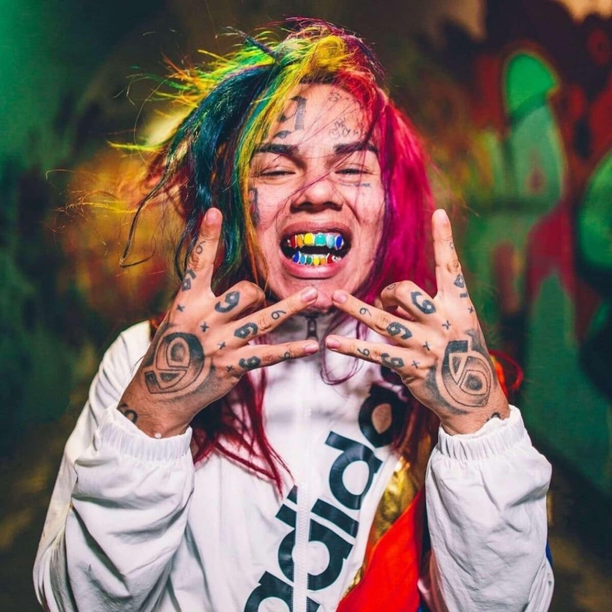 6ix9ine Sparks Major Hip Hop Debate After Explosive Loophole Claims on One Night with Steiny