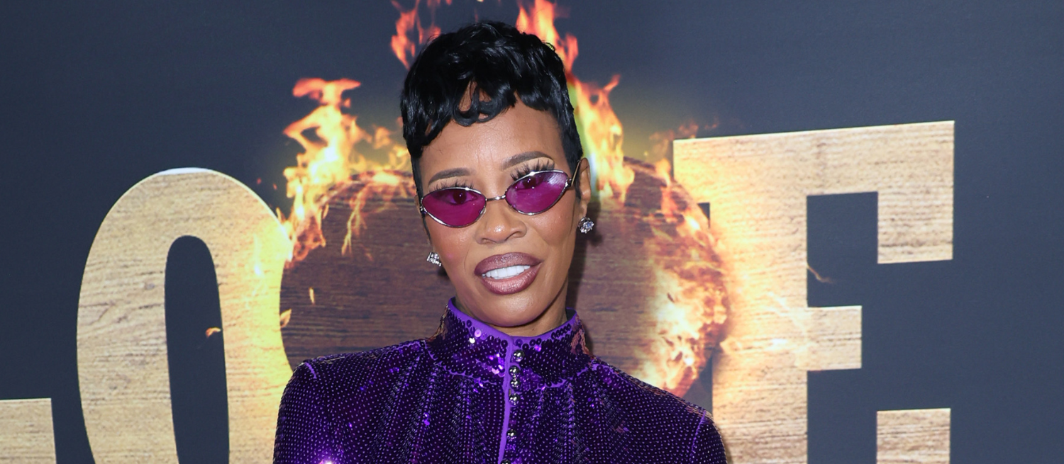 “Phone Off Mid-Prank” — Tia Kemp Has to Pay Her Flip Phone Bill Live 😭📞